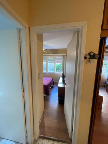 Apartamento 1 Dormitorio Y Medio A Paso P. Emir Usd 92.000