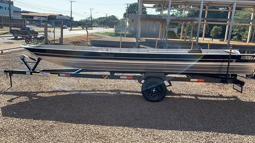 Imagem 1 de 8 de Casco Barco De Aluminio Way 600 Semi Chato