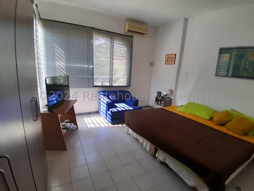Juan Carlos González. Renta House Carabobo Vende Hermosa Casa Urb. La Trigaleña Mls #24-20562 Rah/jcg.