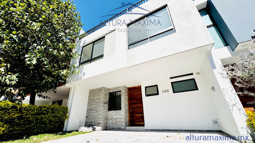Casa Nueva En Venta Solares Zona Real Zapopan