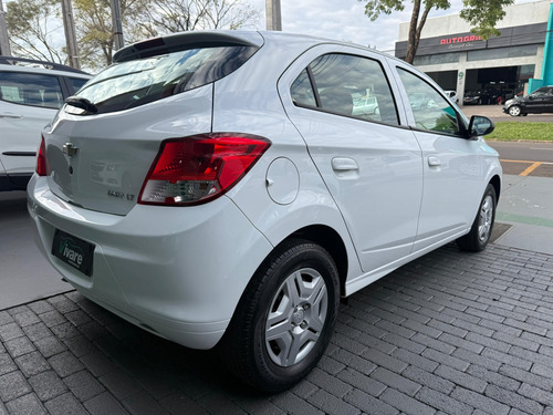 Chevrolet Onix 1.0 MPFI LT 8V FLEX 4P MANUAL
