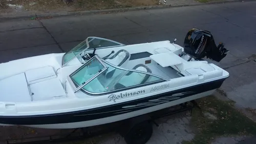 Robinson Mantra Con Mercury 50 Hp 4 Tiempos Ecológico