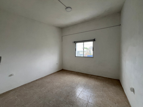 Venta Casa 2 Dormitorios Nueva Helvecia Con Cochera