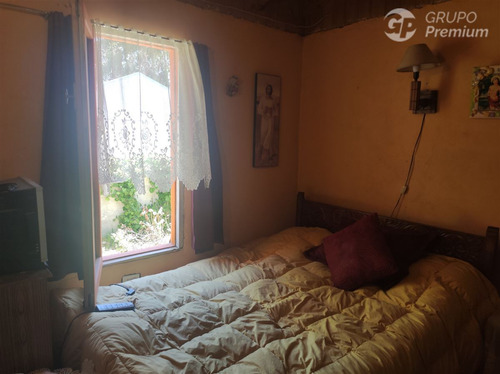 Casa En Venta De 2 Dorm. En El Tabo
