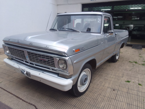 Ford F-100 PUNTA DE DIAMANTE