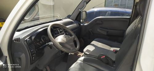 Kia 2700