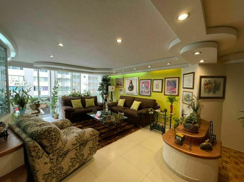 Vendo Departamento Totalmente Remodelado En Juan Racine, Po