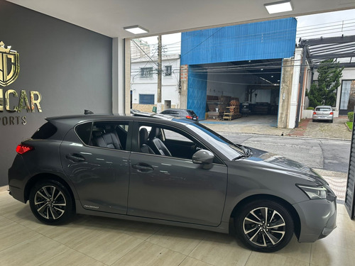 Lexus CT 1.8 Eco Aut. 5p Hibrido