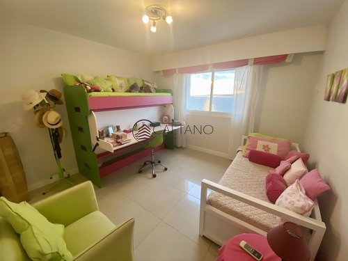 Imagen 20 de 24 de Venta Apartamento 4 Dormitorios Playa Mansa Punta Del Este - Punta Del Este Mansa