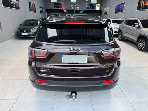 Jeep Compass 2.0 Limited 4x4 Aut. 5p