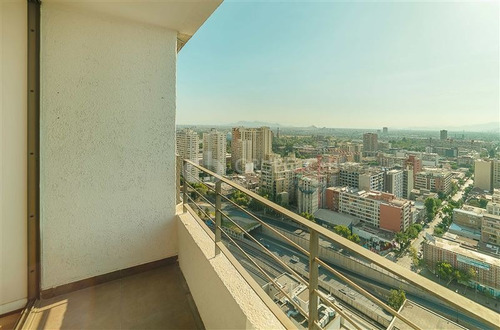 Imagen 3 de 12 de Departamento En Venta De 1 Dorm. En Santiago