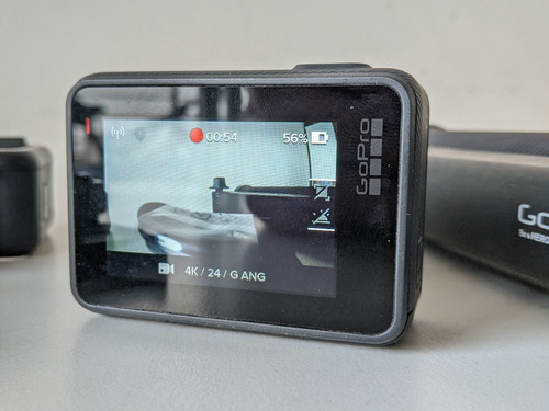 Imagen 5 de 6 de Cámara Gopro Hero 5 + Stick De Selfie, Cable Y Accesorios