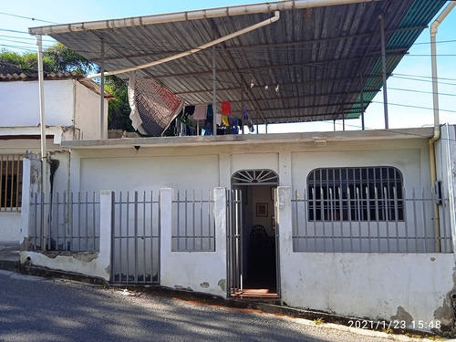 Imagen 1 de 12 de Se Vende Casa En El Nazareno. Celular 0414-0214345