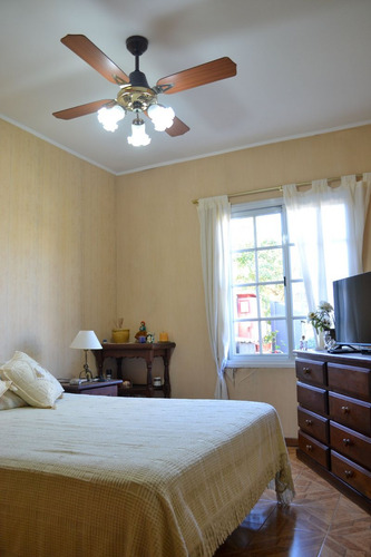 Casa 3 Amb En Venta En Barrio Altos De Podesta