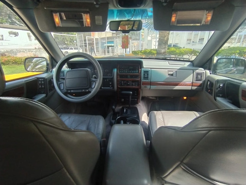 Imagen 10 de 16 de Jeep Grand Cherokee