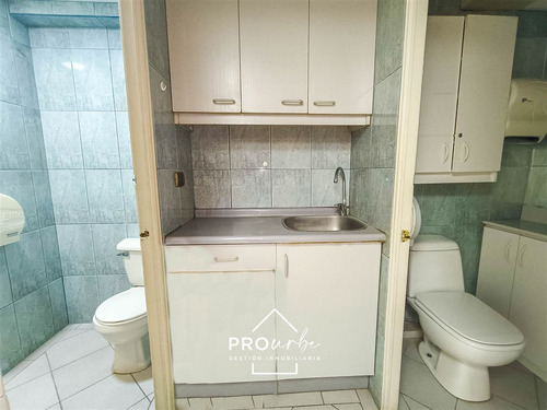 Planta Libre Remodelada Vende Paso Metro Pedro De Valdivia