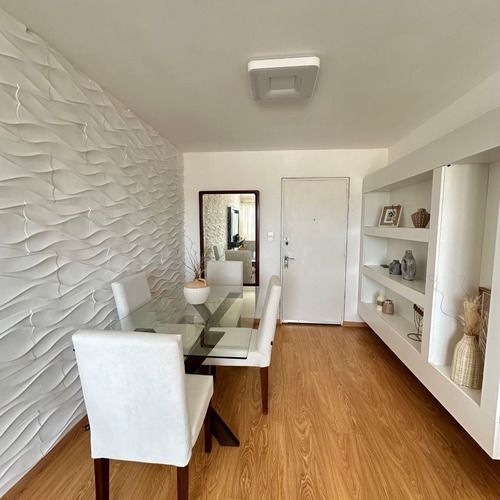 Venta Apartamento Parque Batlle 2 Dormitorios Piso 15.