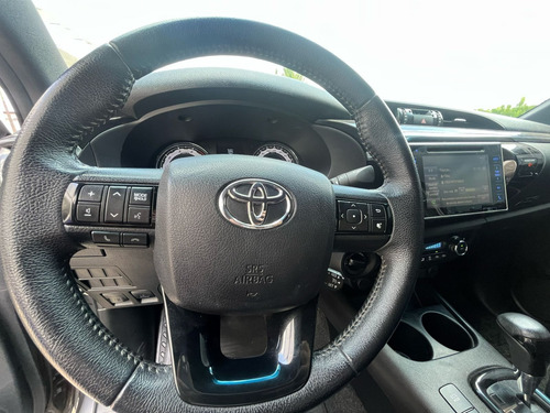 Toyota Hilux 2.8 Tdi Srx Cab. Dupla 4x4 Aut. 4p