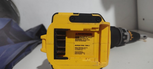 Emplacadora Dewalt Dos Semanas De Uso