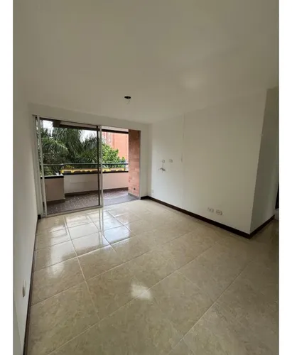 Apartamento En Venta En Laureles