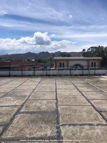 Imagen 3 de 14 de 137330 Anthony 04244338703 Venta Centro Comercial Av Bolivar