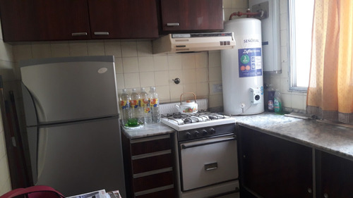 Imagen 2 de 8 de Venta Departamento Quilmes