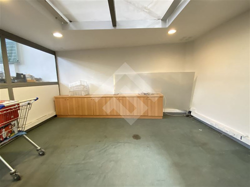 Imagen 8 de 17 de Bodega En Venta En Santiago