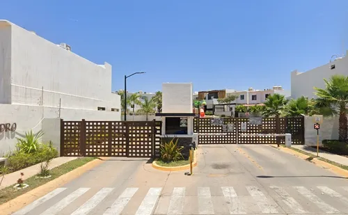 Casa En Venta En Culiacán Eo