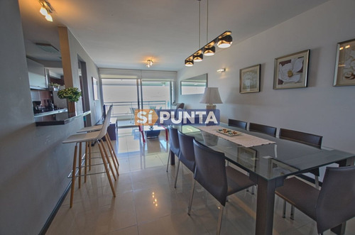 Imagen 4 de 22 de Apartamento Con Vista Al Mar En Alquiler