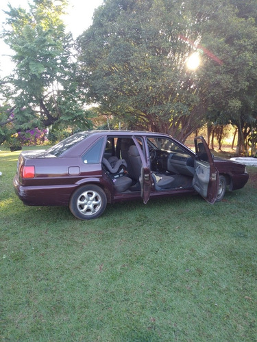 Volkswagen Santana 1999 2.0 Mi 4p