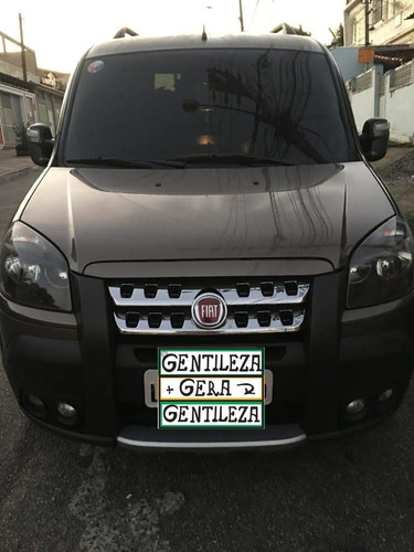 Fiat Doblo 2016 1.8 16v Adventure Flex 5p