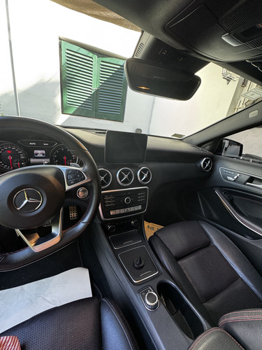 Mercedes-Benz Clase A 2.0 A250 Amg-line 211cv