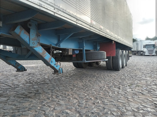 Imagem 7 de 14 de Baú 28 Pallet 3 Eixos