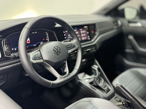 Volkswagen Nivus Highline 1.0 200 TSI Flex Aut.