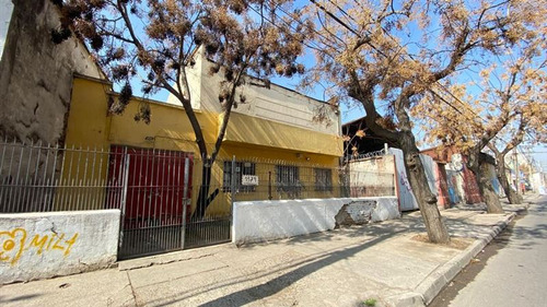 Propiedad Con Galpón En Venta En Santiago