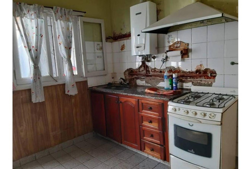Imagen 9 de 25 de Casa 3 Ambientes A Refaccionar En Inmejorable Ubicación