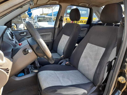 Imagem 12 de 12 de Ford Fiesta Sedan 1.6 Flex