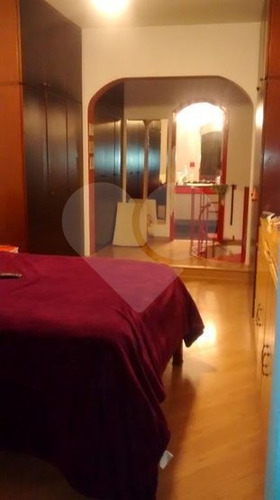 Sobrado No Alto Da Lapa Com Piscina E 2 Vagas. - 353-im210723