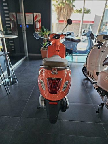 Imagen 6 de 8 de Vespa Primavera 150cc