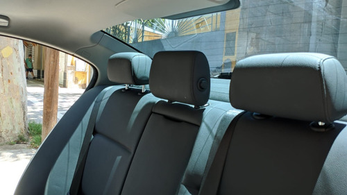 Imagen 6 de 20 de Bmw 323i Sedan Active