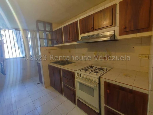 Imagen 9 de 24 de Apartamento En Venta Urb San Jacinto, Maracay 23-24551 Hc