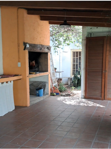 Alquilo Casa Barrio Jardin