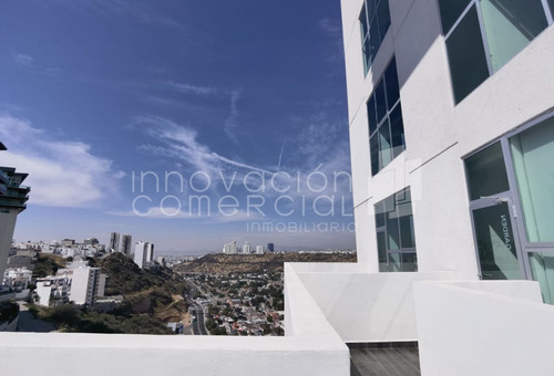 Oficina En Renta En Milenio Iii, Dentro De Corporativo, En Segundo Piso