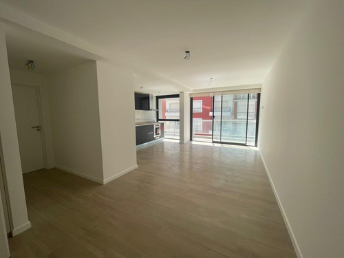 Venta Departamento 2 Ambientes Con Balcon Saliente - Noveccento Moreno - Plaza Colon Mar Del Plata