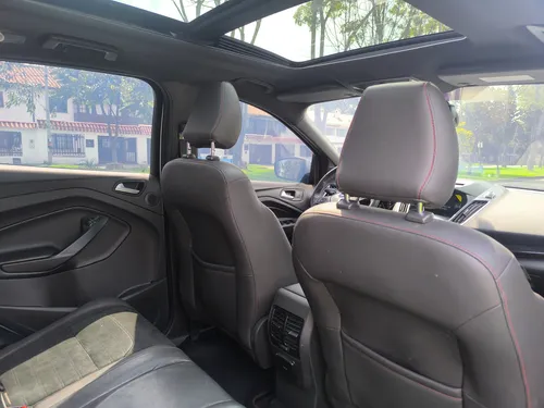 Ford Escape ST LINE AWD 4X4 TITANIUM