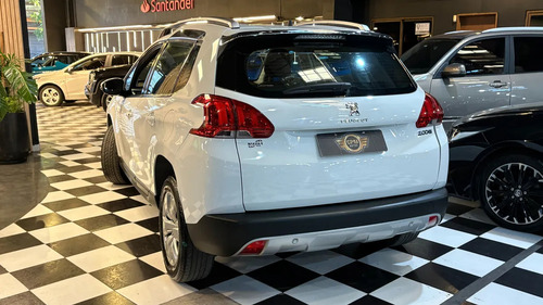 Peugeot 2008 1.6 Allure
