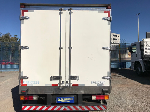 Mb 815 Bau Camara Fria 2014