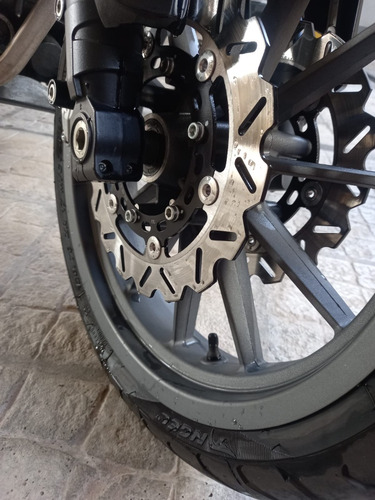 Benelli Tnt 300