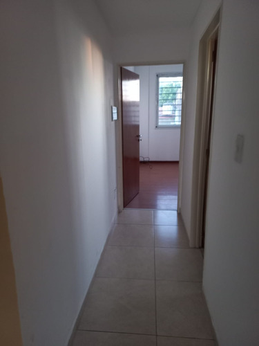 Imagen 8 de 12 de Departamento Venta Remedios De Escalada