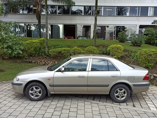 Mazda 626 2.0 Na0